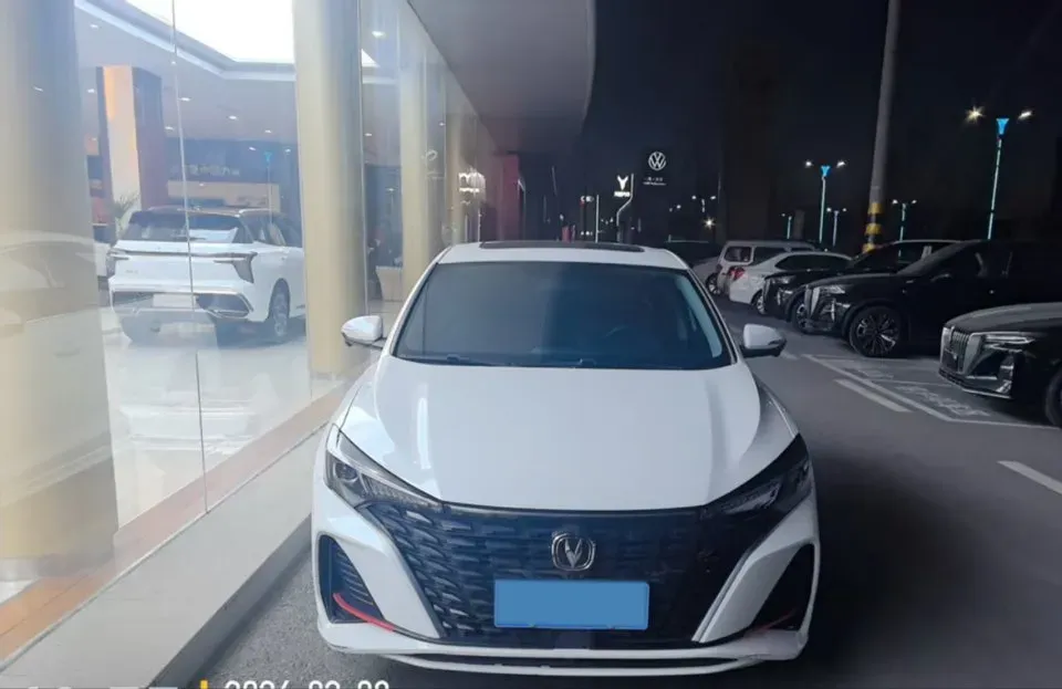 2022 ChangAn Eado 1.4T 160HP L4 7DCT,autocango,china used car exporter,china ev exporter,chinese used car exporter,chinese used ev exporter