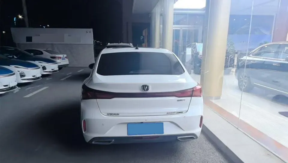 2022 ChangAn Eado 1.4T 160HP L4 7DCT,autocango,china used car exporter,china ev exporter,chinese used car exporter,chinese used ev exporter