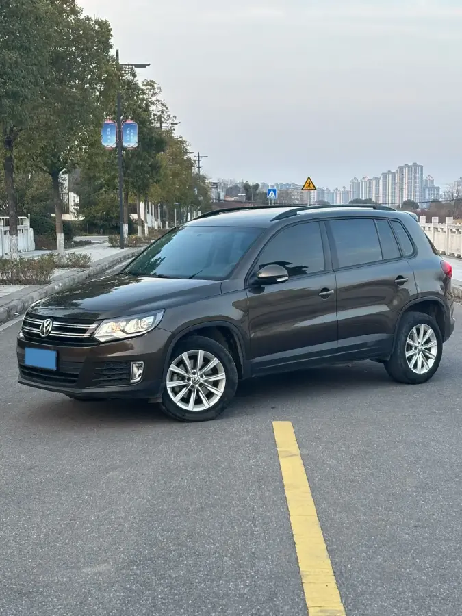 2017 MAXUS T60 2.0T 224HP L4 6AT