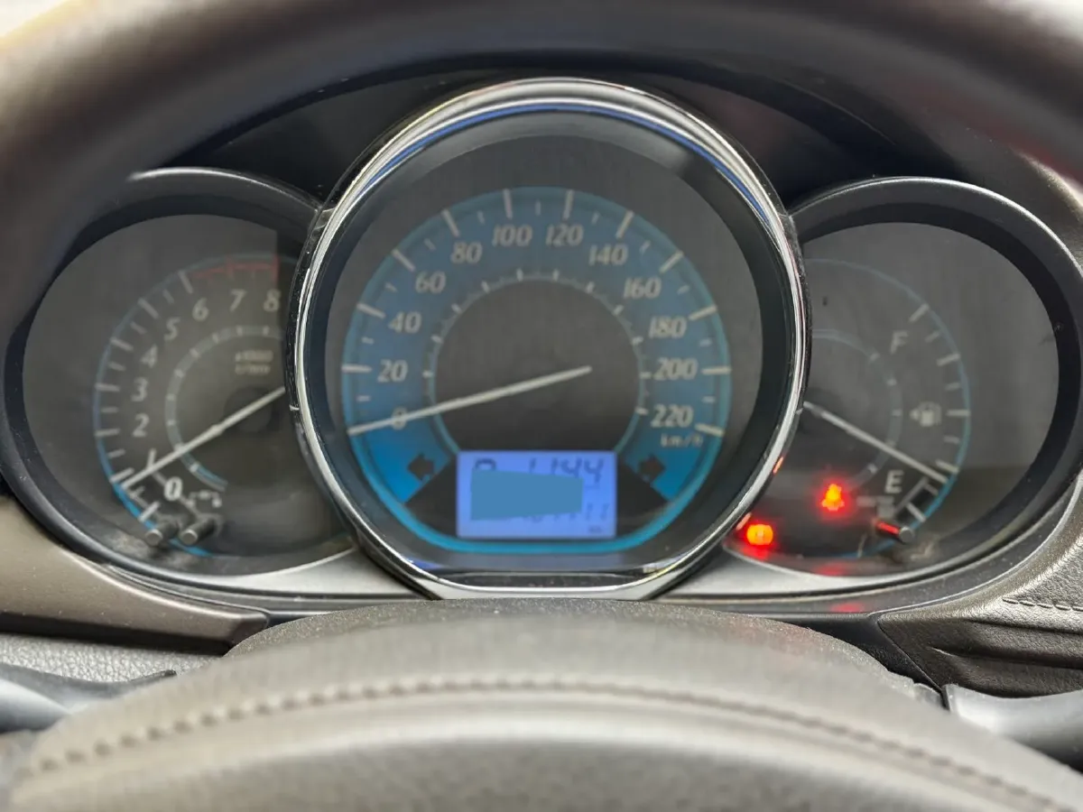 2016 Toyota Yaris L 1.5L 107HP L4 4AT,autocango,china used car exporter,china ev exporter,chinese used car exporter,chinese used ev exporter