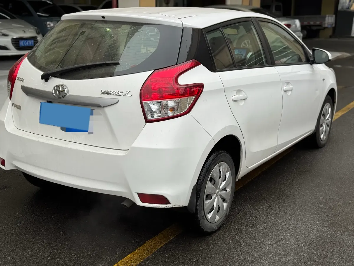2016 Toyota Yaris L 1.5L 107HP L4 4AT,autocango,china used car exporter,china ev exporter,chinese used car exporter,chinese used ev exporter