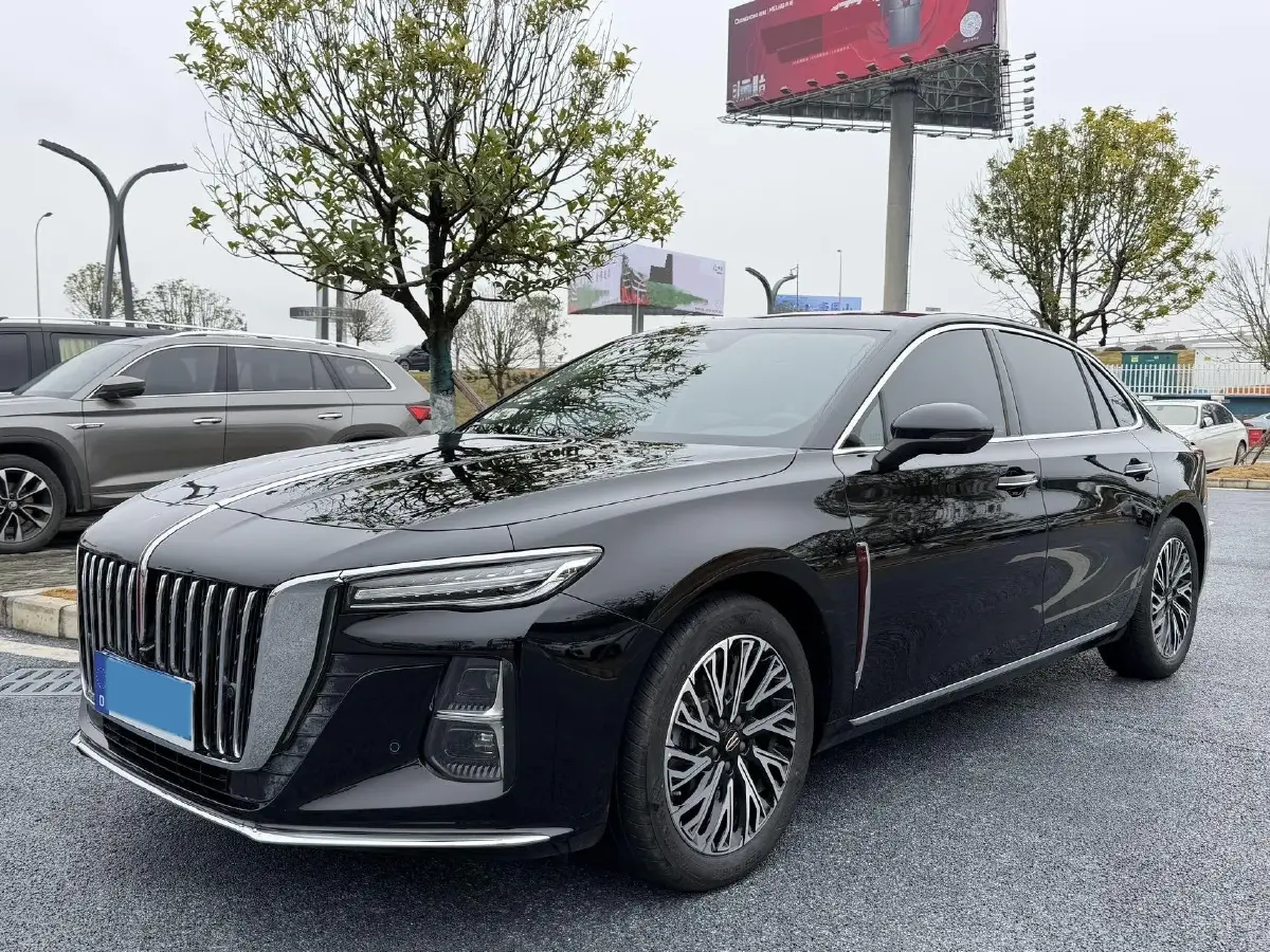 2025 HongQi H5 1.5T 169HP L4 1DHT Hybrid
