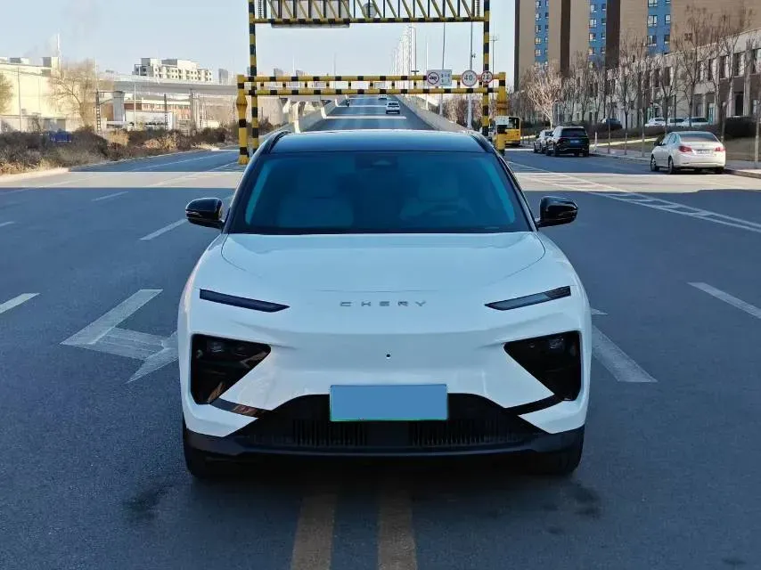 2023 Chery EV eQ7 BEV 67.12KWH,autocango,china used car exporter,china ev exporter,chinese used car exporter,chinese used ev exporter