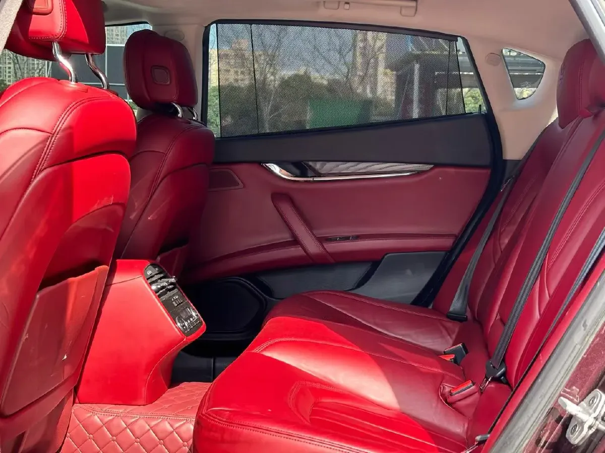 2018 Maserati Quattroporte 3.0T 350HP V6 8AT,autocango,china used car exporter,china ev exporter,chinese used car exporter,chinese used ev exporter