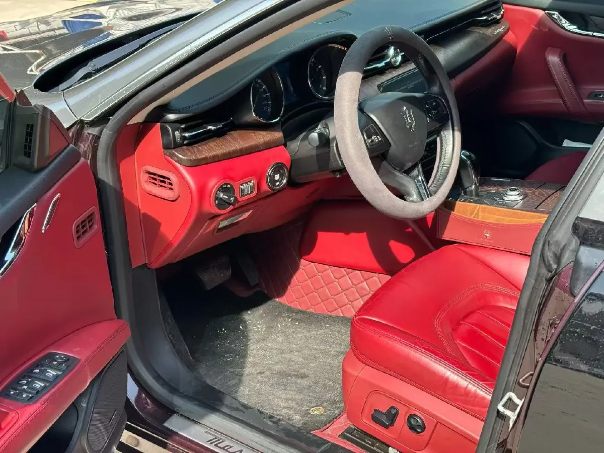 2018 Maserati Quattroporte 3.0T 350HP V6 8AT,autocango,china used car exporter,china ev exporter,chinese used car exporter,chinese used ev exporter