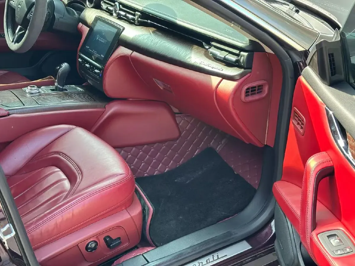 2018 Maserati Quattroporte 3.0T 350HP V6 8AT,autocango,china used car exporter,china ev exporter,chinese used car exporter,chinese used ev exporter