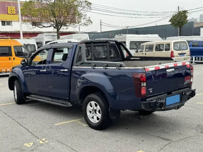 2019 Isuzu LingTuo 2.5T 129HP L4 6AT,autocango,china used car exporter,china ev exporter,chinese used car exporter,chinese used ev exporter