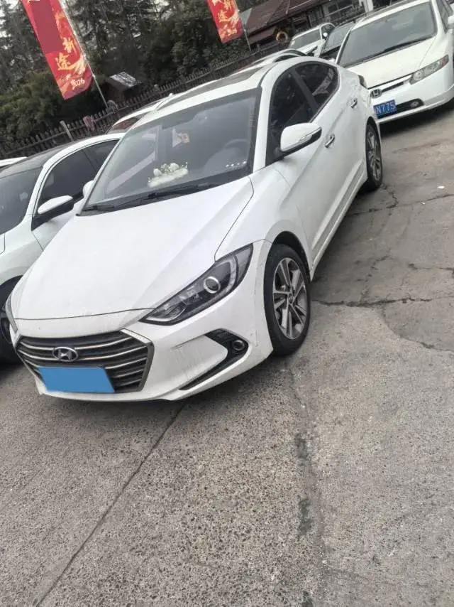 2018 Hyundai Elantra 1.6L 130HP L4 6AT