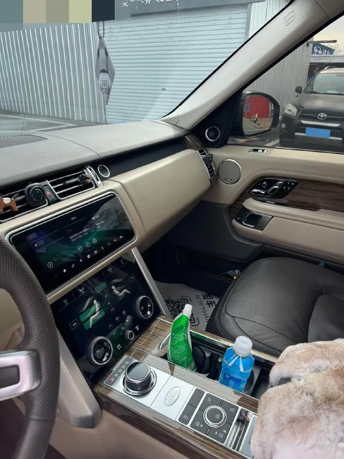 2019 Land Rover Range Rover 3.0T 381HP V6 8AT,autocango,china used car exporter,china ev exporter,chinese used car exporter,chinese used ev exporter