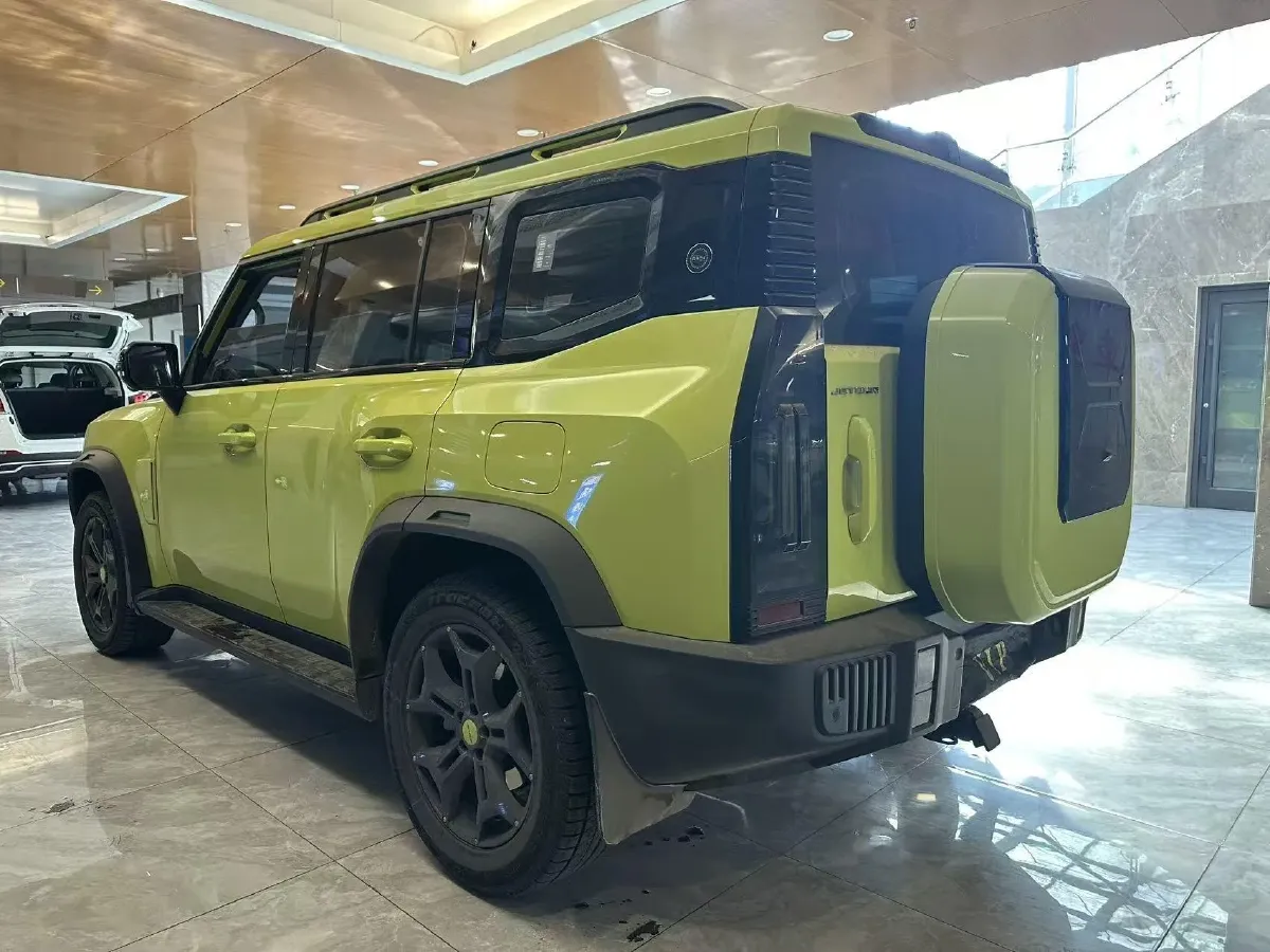 2023 Jetour Traveller 2.0T 254HP L4 7DCT,autocango,china used car exporter,china ev exporter,chinese used car exporter,chinese used ev exporter