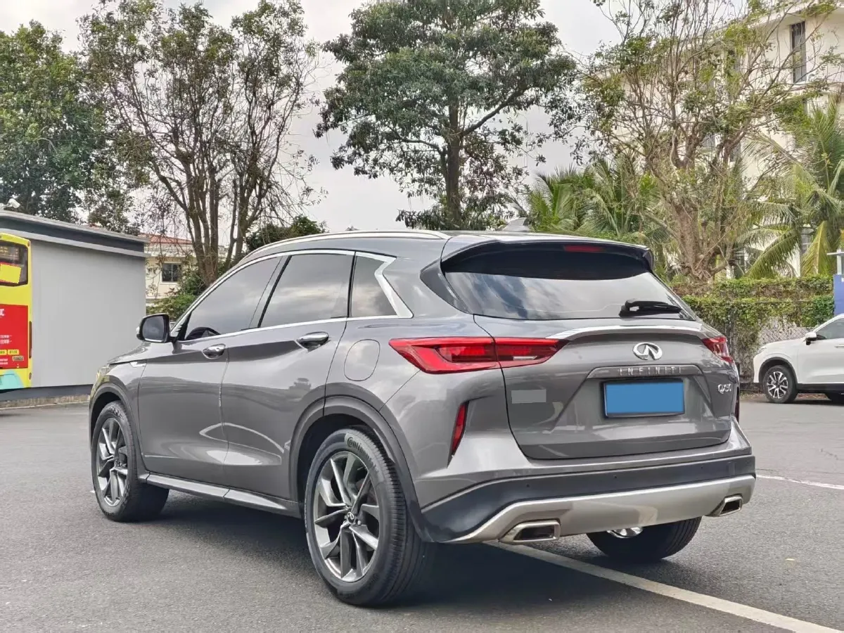 2020 Infiniti QX50 2.0T 245HP L4 CVT,autocango,china used car exporter,china ev exporter,chinese used car exporter,chinese used ev exporter