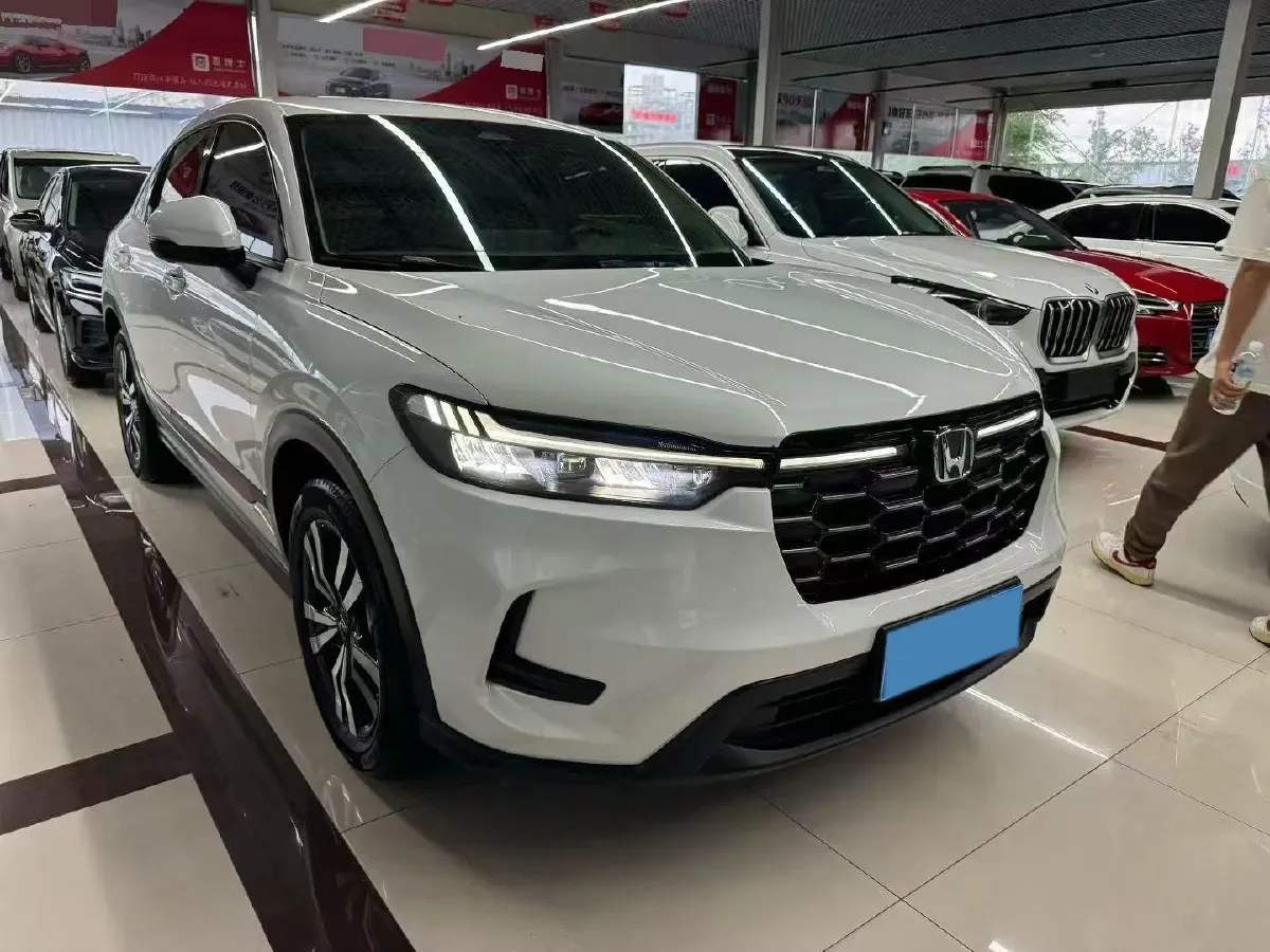 2023 Honda HR-V 1.5T 182HP L4 CVT,autocango,china used car exporter,china ev exporter,chinese used car exporter,chinese used ev exporter