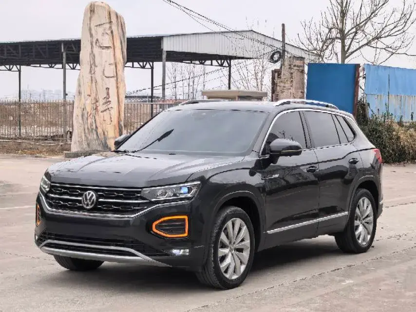 2020 Volkswagen Tayron 2.0T 220HP L4 7DCT