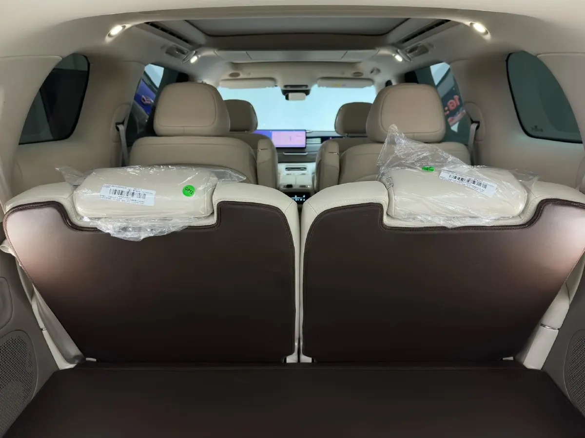 2026 IM LS9 REEV 155HP REEV,autocango,china used car exporter,china ev exporter,chinese used car exporter,chinese used ev exporter