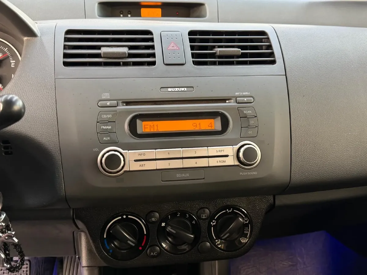 2015 LiFan 720 1.8L 133HP L4 CVT,autocango,china used car exporter,china ev exporter,chinese used car exporter,chinese used ev exporter