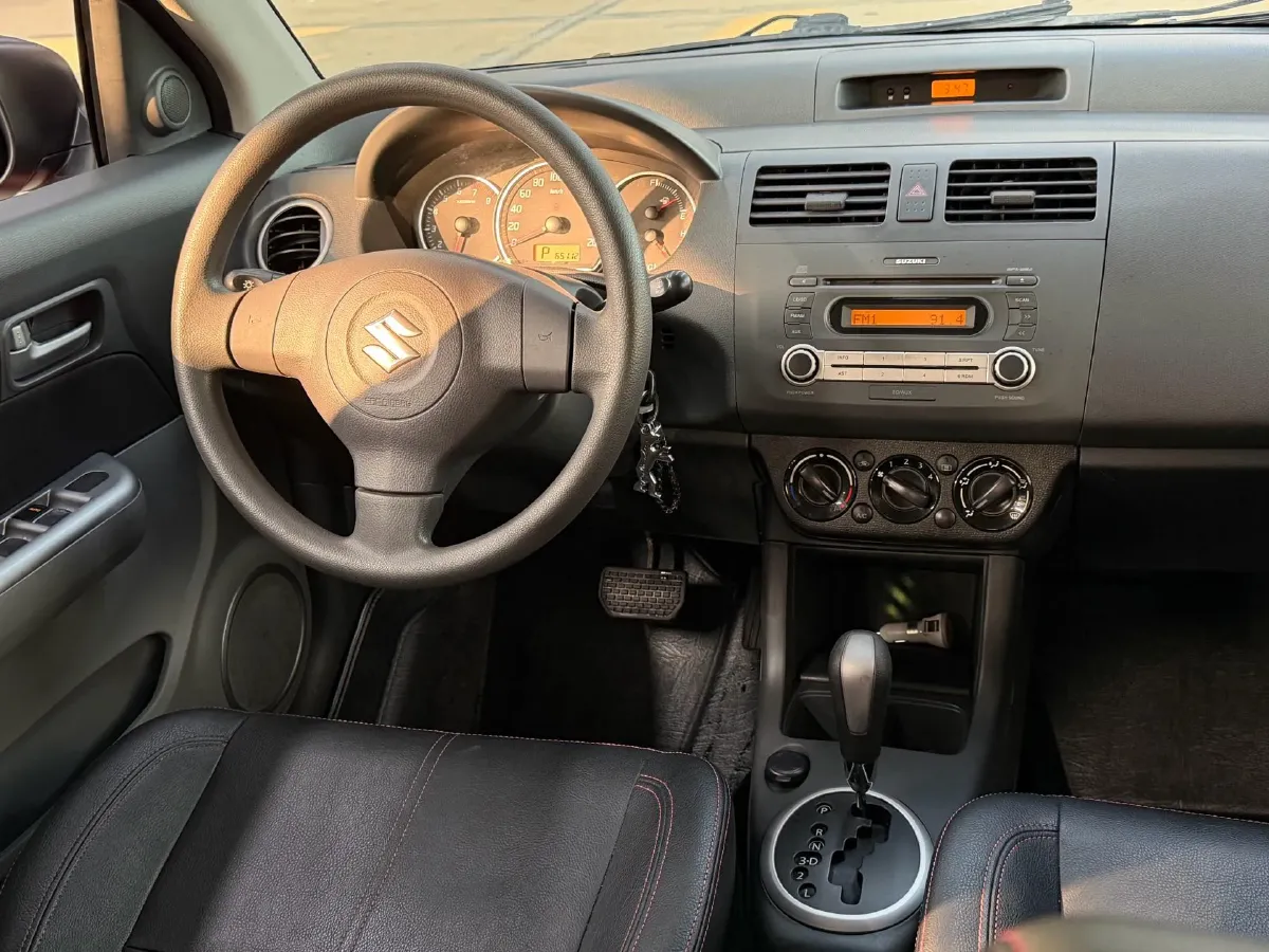 2015 LiFan 720 1.8L 133HP L4 CVT,autocango,china used car exporter,china ev exporter,chinese used car exporter,chinese used ev exporter