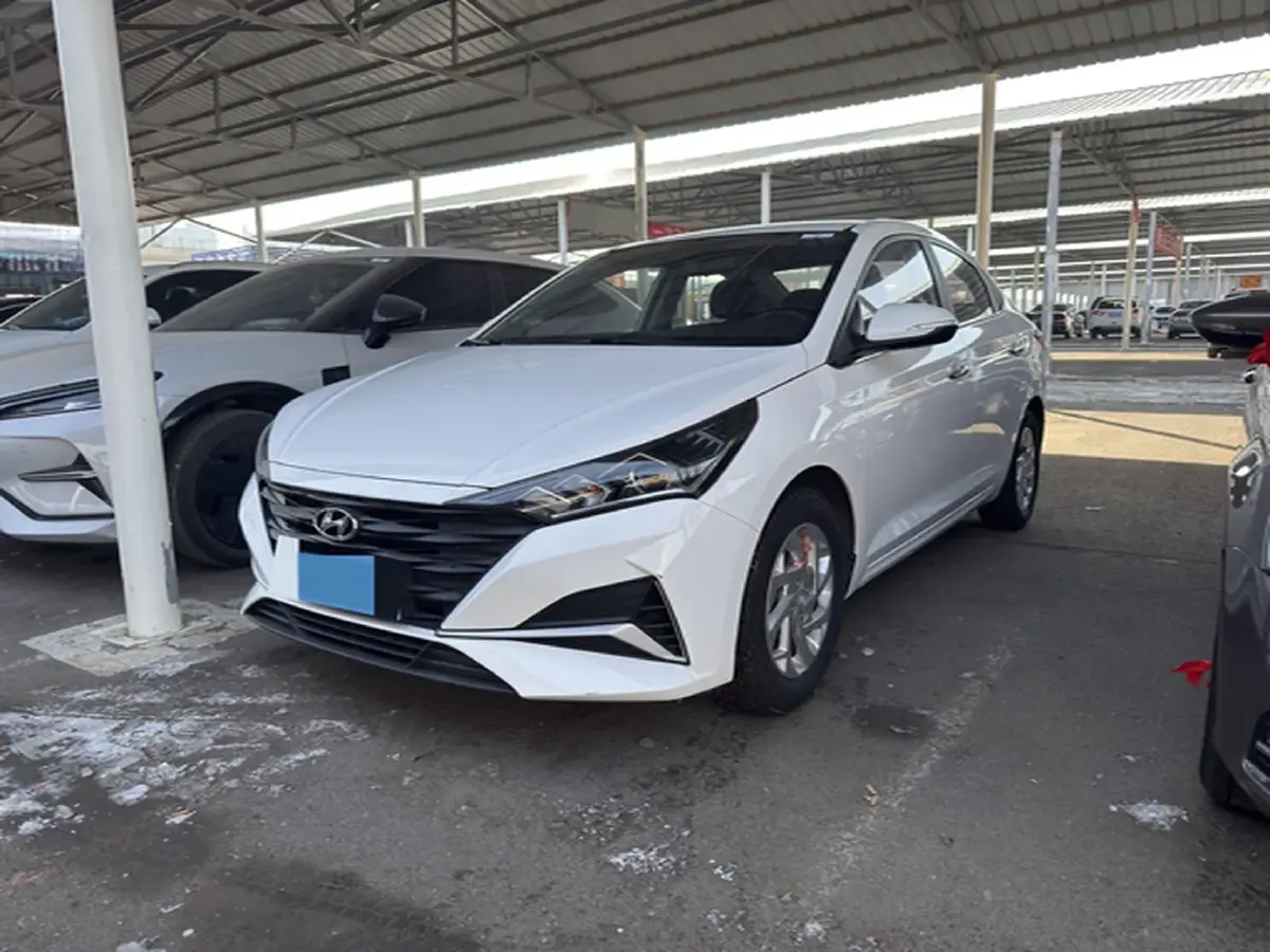 2020 Hyundai Verna 1.4L 100HP L4 6MT