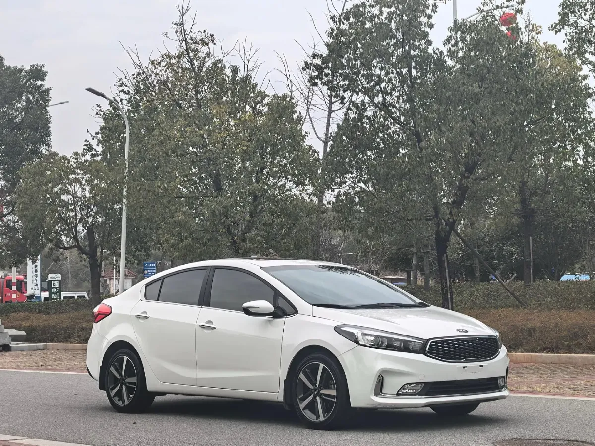 2017 Kia K3 1.6L 128HP L4 6AT,autocango,china used car exporter,china ev exporter,chinese used car exporter,chinese used ev exporter