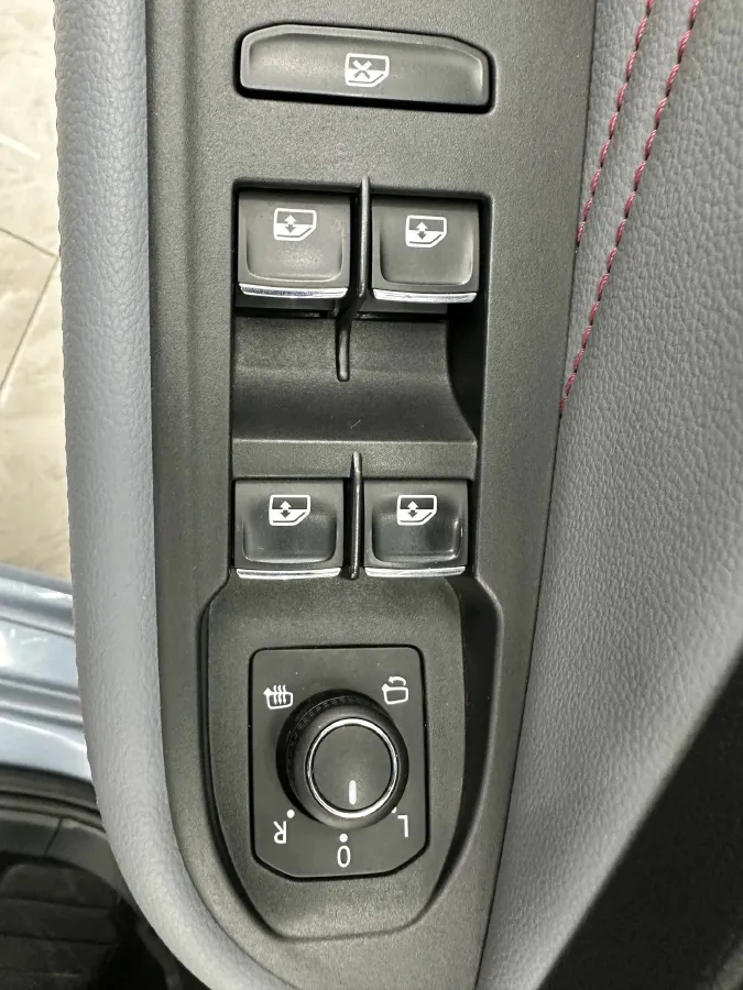 2022 Exceed TXL 2.0T 261HP L4 7DCT,autocango,china used car exporter,china ev exporter,chinese used car exporter,chinese used ev exporter