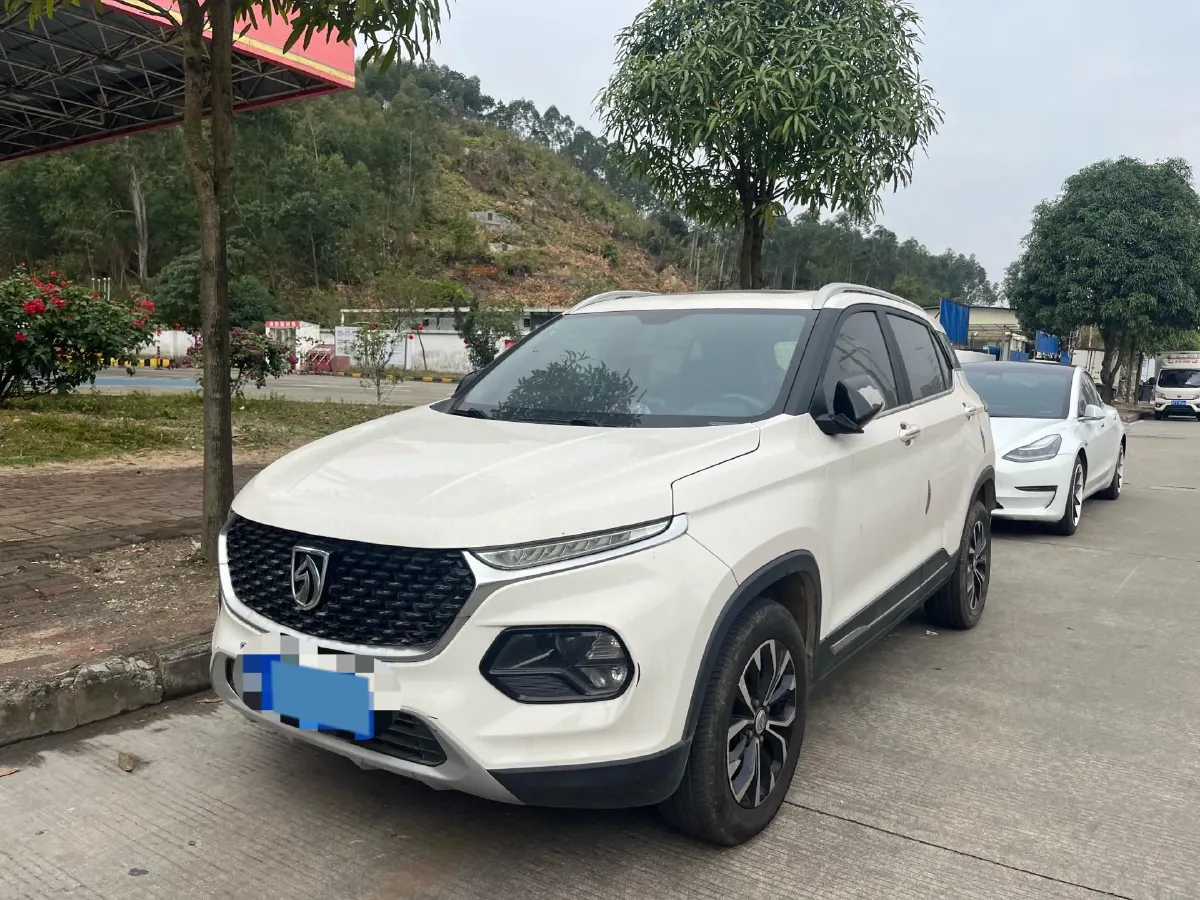 2019 Yema BoJun 1.5L 112HP L4 5MT,autocango,china used car exporter,china ev exporter,chinese used car exporter,chinese used ev exporter