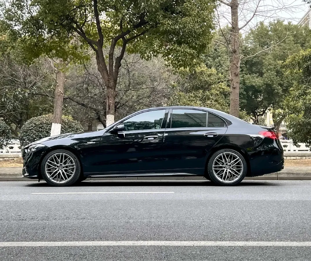 2024 Mercedes-Benz C AMG 2.0T 408HP L4 9AT,autocango,china used car exporter,china ev exporter,chinese used car exporter,chinese used ev exporter