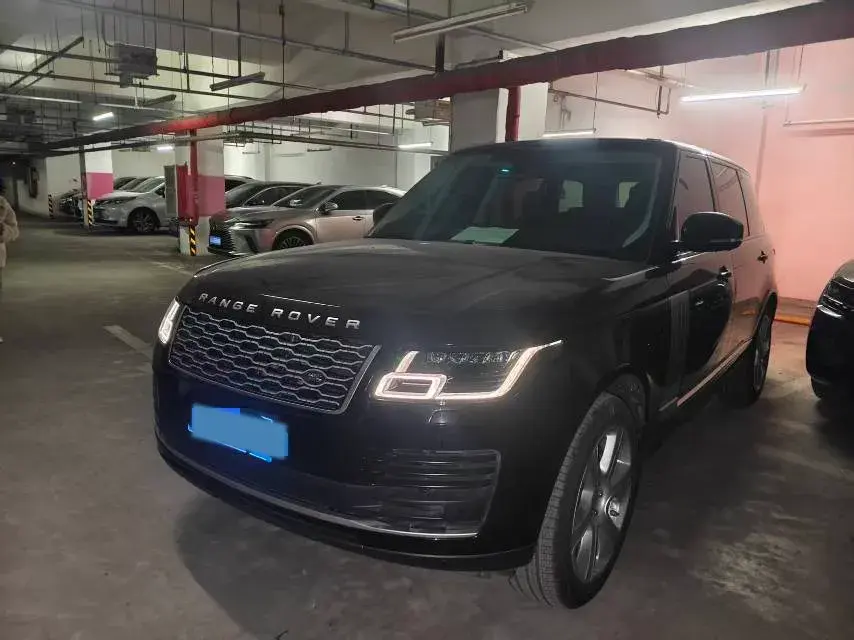 2020 Land Rover Range Rover 3.0T 400HP L6 8AT