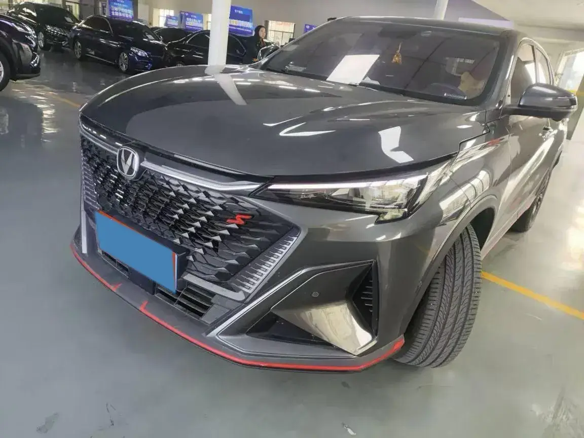 2025 ChangAn X5 PLUS 1.5T 188HP L4 7DCT