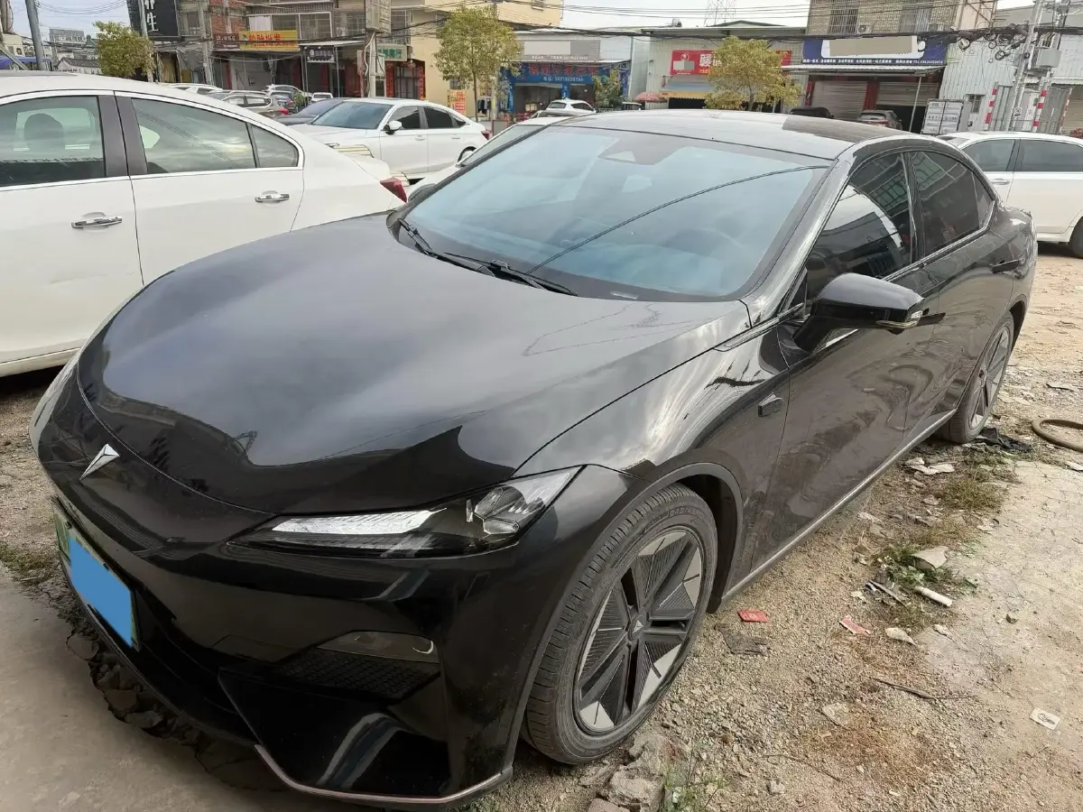 2022 Mazda 3 Axela 2.0L 158HP L4 6AT