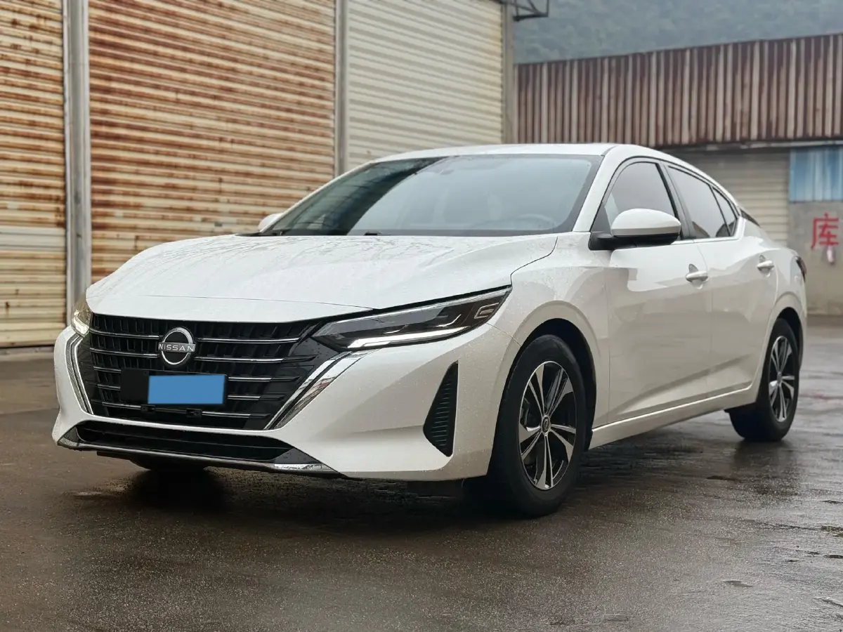 2023 Nissan Sylphy 1.6L 135HP L4 CVT