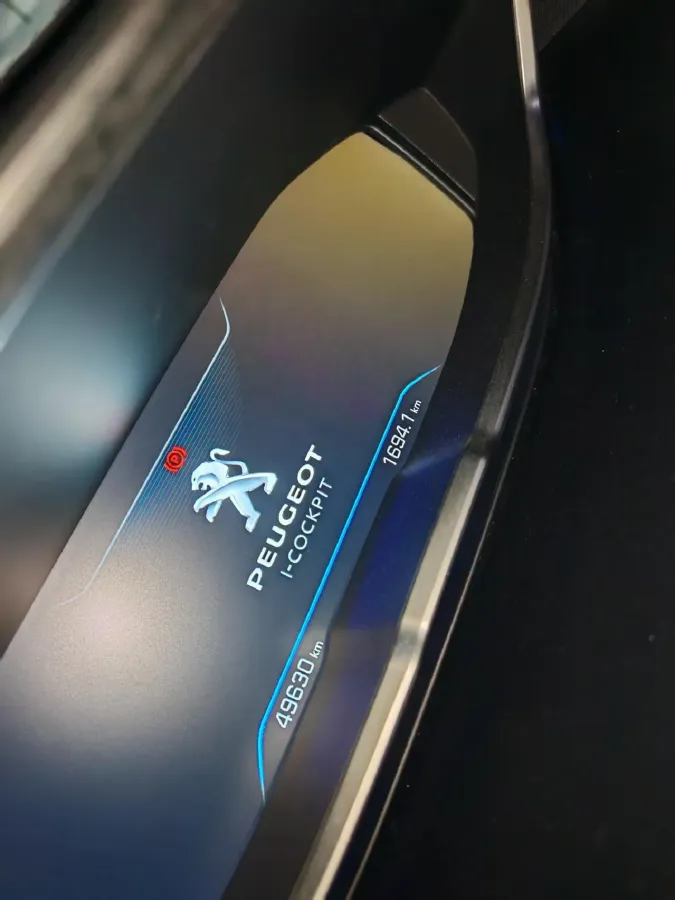 2019 Peugeot 5008 1.8T 204HP L4 6AT,autocango,china used car exporter,china ev exporter,chinese used car exporter,chinese used ev exporter