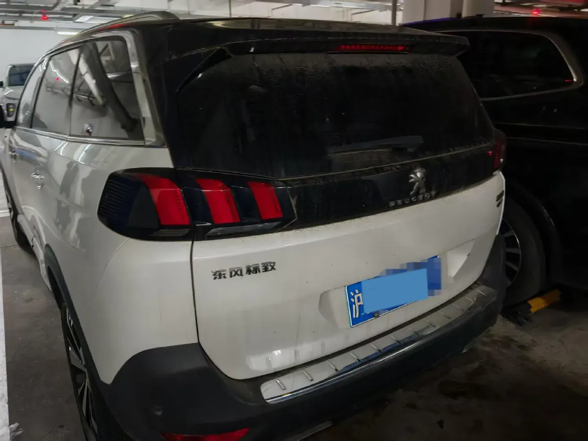 2019 Peugeot 5008 1.8T 204HP L4 6AT,autocango,china used car exporter,china ev exporter,chinese used car exporter,chinese used ev exporter