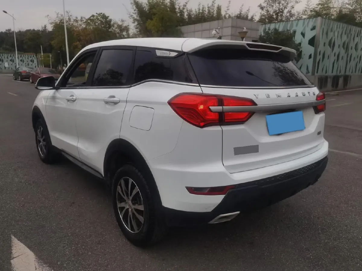 2021 Yema BoJun 1.5L 112HP L4 5MT,autocango,china used car exporter,china ev exporter,chinese used car exporter,chinese used ev exporter