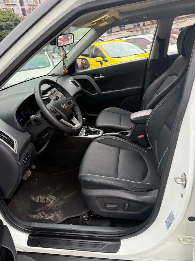 2015 Hyundai ix25 1.6L 125HP L4 6AT,autocango,china used car exporter,china ev exporter,chinese used car exporter,chinese used ev exporter