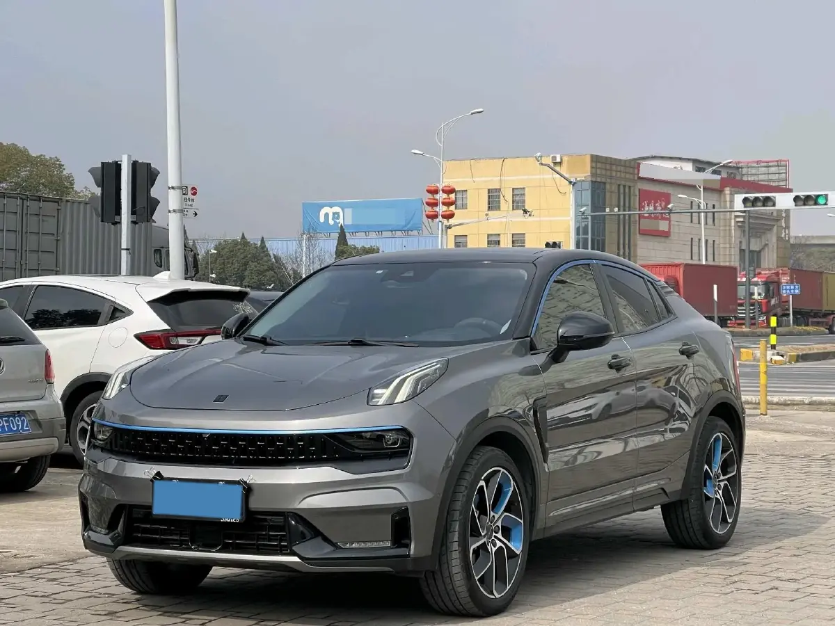 2022 LYNK&CO 05 2.0T 254HP L4 8AT