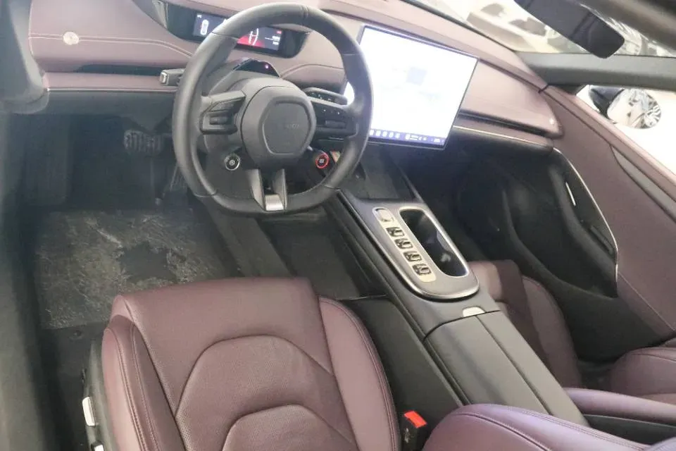 2024 MI SU7 BEV 94.3KWH,autocango,china used car exporter,china ev exporter,chinese used car exporter,chinese used ev exporter