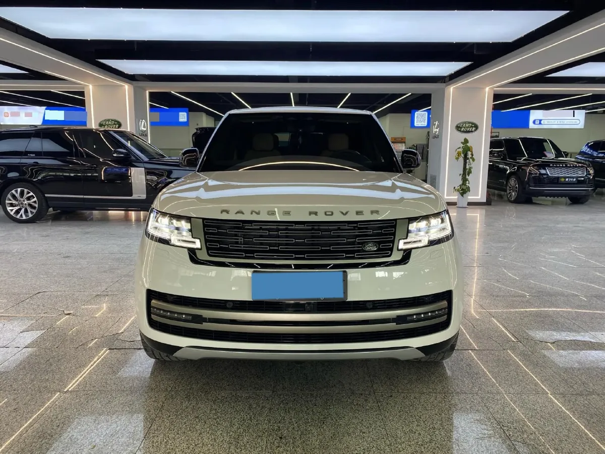 2024 Land Rover Range Rover 3.0T 400HP L6 8AT,autocango,china used car exporter,china ev exporter,chinese used car exporter,chinese used ev exporter