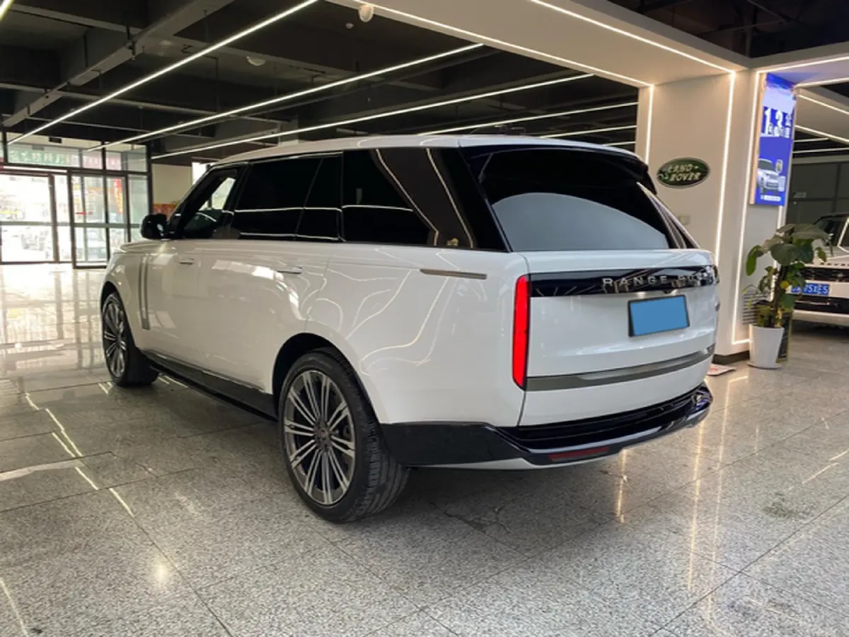 2024 Land Rover Range Rover 3.0T 400HP L6 8AT,autocango,china used car exporter,china ev exporter,chinese used car exporter,chinese used ev exporter