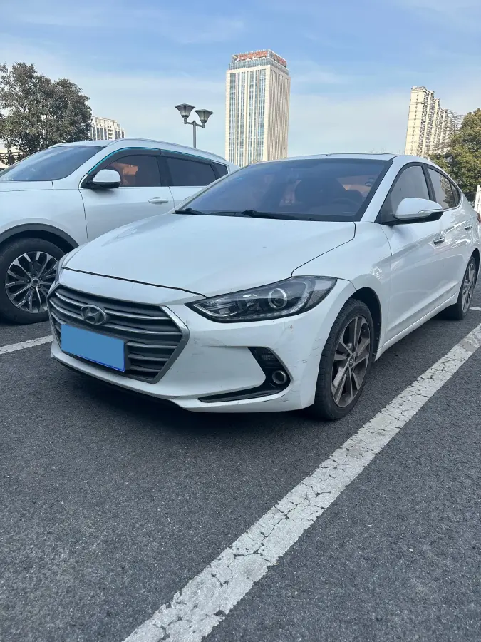 2016 Hyundai Elantra 1.6L 130HP L4 6AT