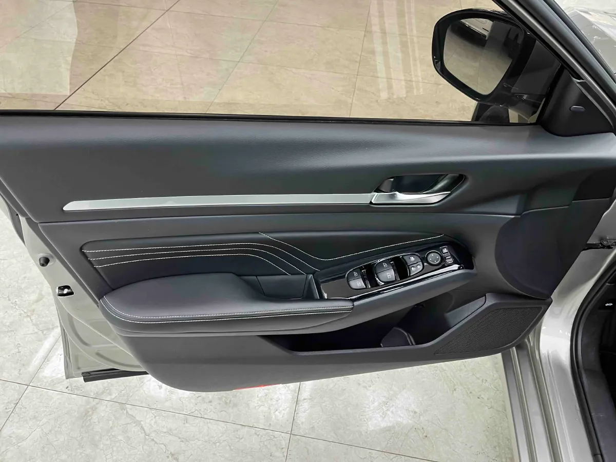 2022 Nissan Teana 2.0L 156HP L4 CVT,autocango,china used car exporter,china ev exporter,chinese used car exporter,chinese used ev exporter