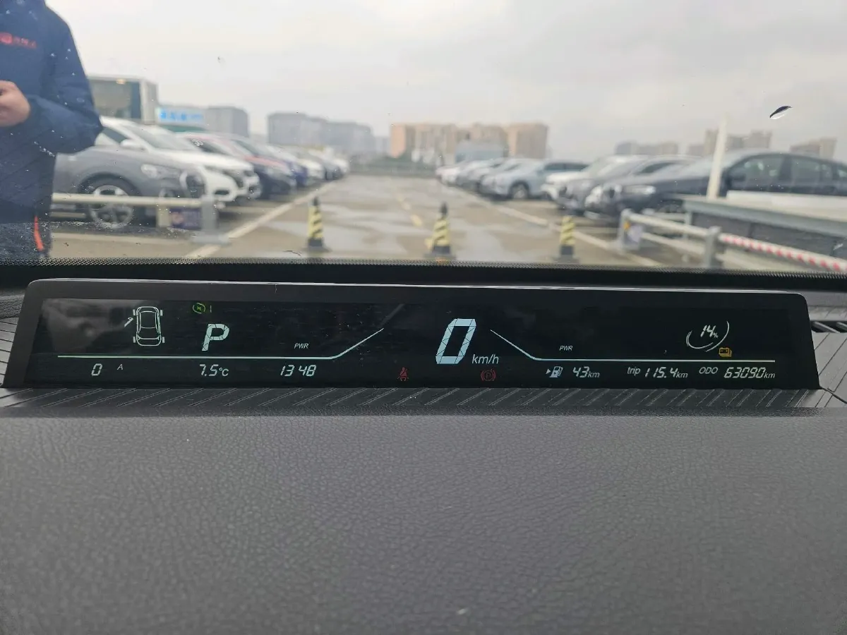 2022 Leapmotor T03 BEV 41KWH,autocango,china used car exporter,china ev exporter,chinese used car exporter,chinese used ev exporter