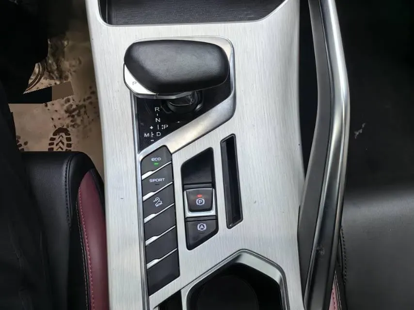 2021 Geely Coolray 1.4T 141HP L4 6DCT,autocango,china used car exporter,china ev exporter,chinese used car exporter,chinese used ev exporter