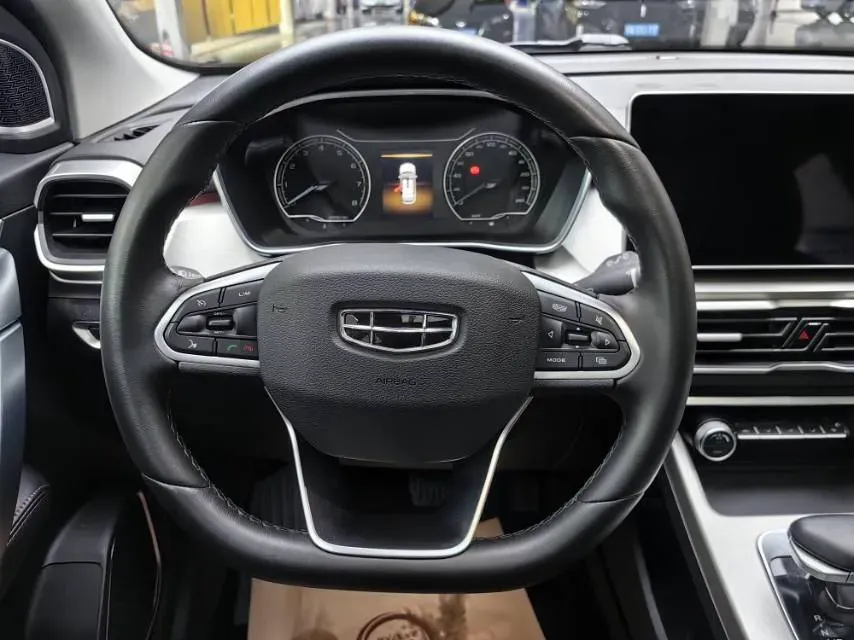 2021 Geely Coolray 1.4T 141HP L4 6DCT,autocango,china used car exporter,china ev exporter,chinese used car exporter,chinese used ev exporter