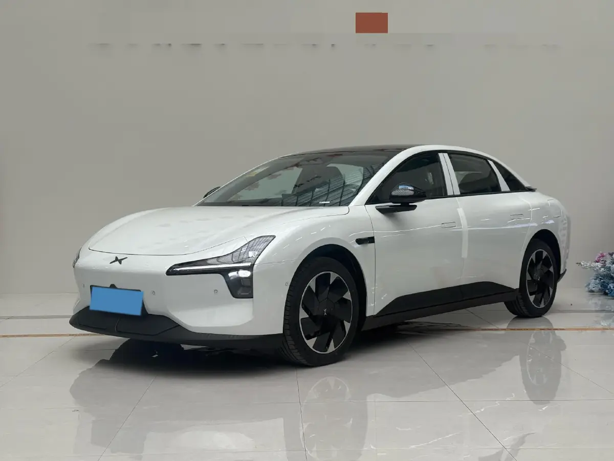 2025 Xpeng MONA M03 BEV