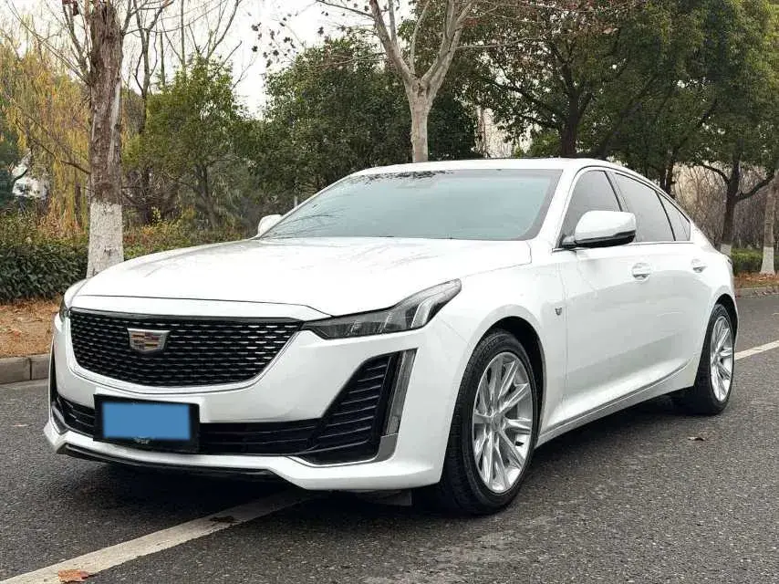 2020 Cadillac CT5 2.0T 237HP L4 10AT