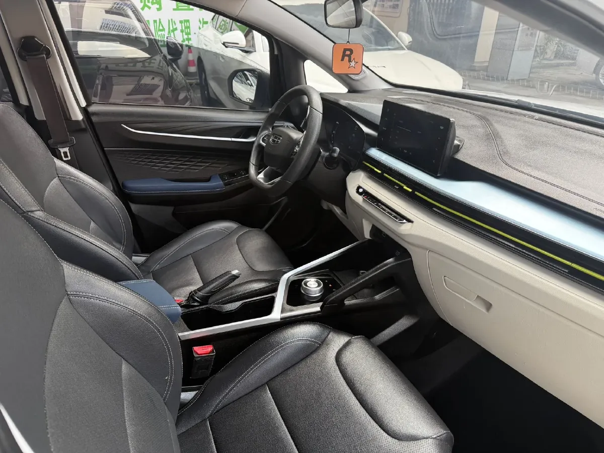 2021 WuLing Nano EV BEV 28KWH,autocango,china used car exporter,china ev exporter,chinese used car exporter,chinese used ev exporter