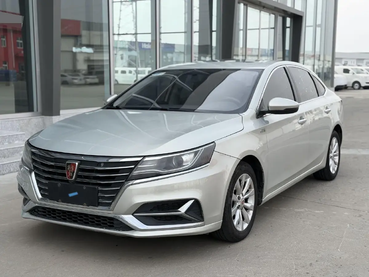 2017 Roewe i6 1.0T 125HP L3 2AT PHEV