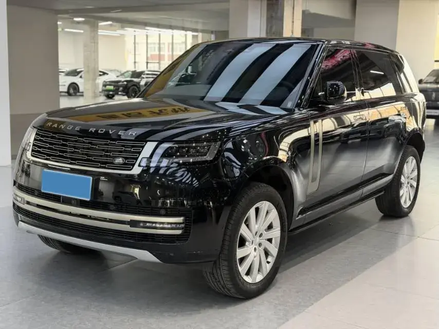 2025 Land Rover Range Rover 3.0T 400HP L6 8AT