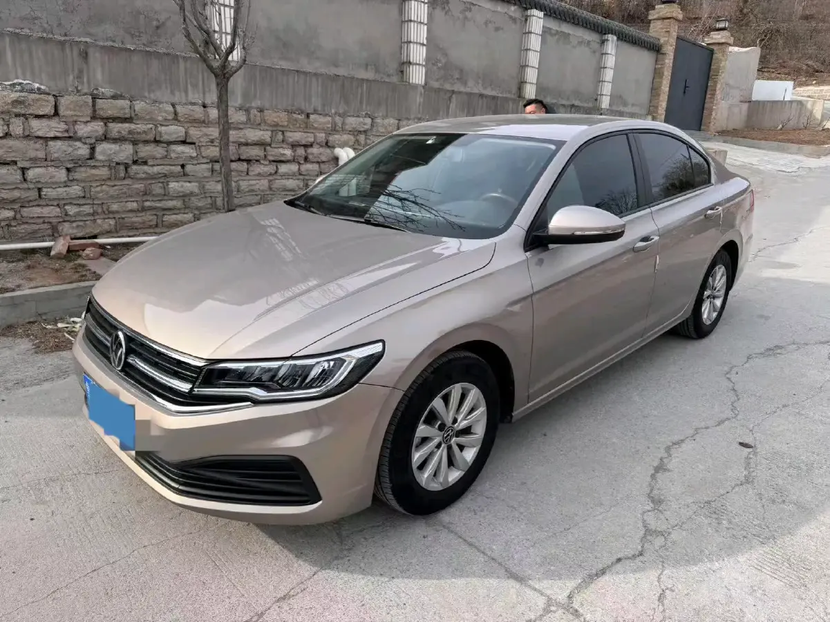 2021 Volkswagen Bora 1.5L 113HP L4 6AT