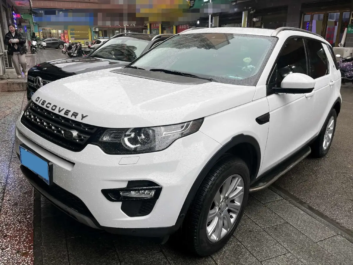 2018 Land Rover Discovery Sport 2.0T 241HP L4 9AT