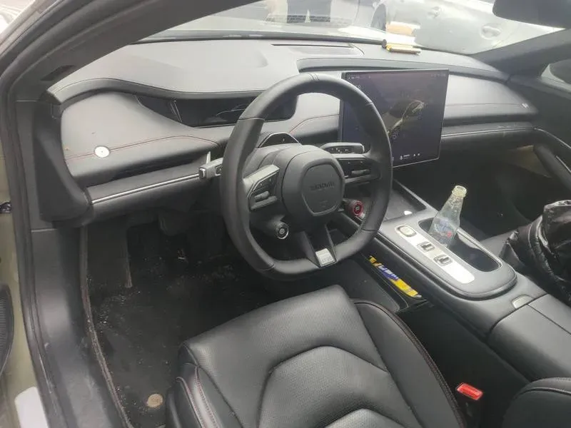 2024 MI SU7 BEV 73.6KWH,autocango,china used car exporter,china ev exporter,chinese used car exporter,chinese used ev exporter